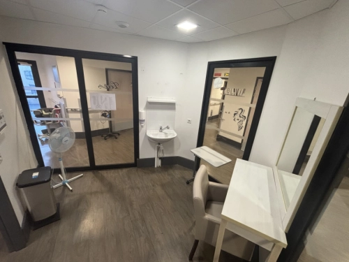 Salon de coiffure pour personnes âgées EHPAD Les Orchidées à Caen